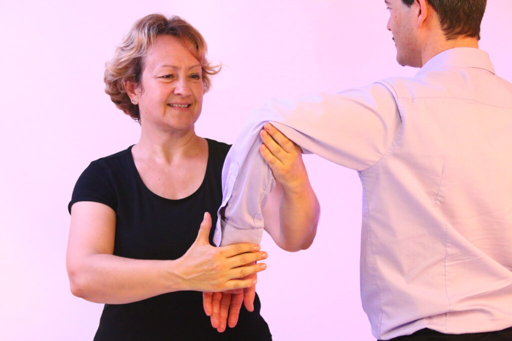 Françoise Boucly en séance individuelle avec un client